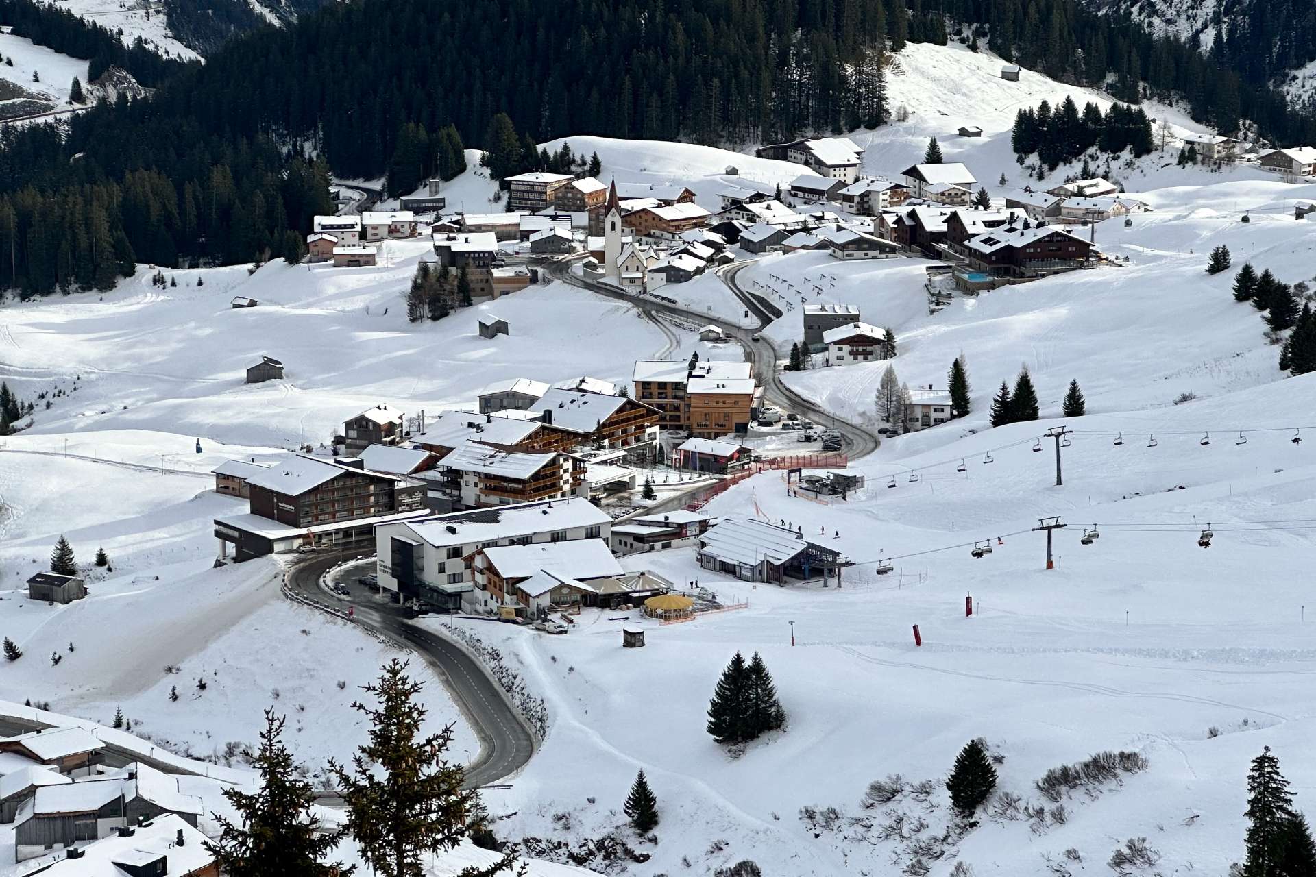 Chalets in Vorarlberg - Neue Chalets in Warth am Arlberg - Chalet für 2 - 10 Personen - die schönsten Chalets am Arlberg direkt an der Piste