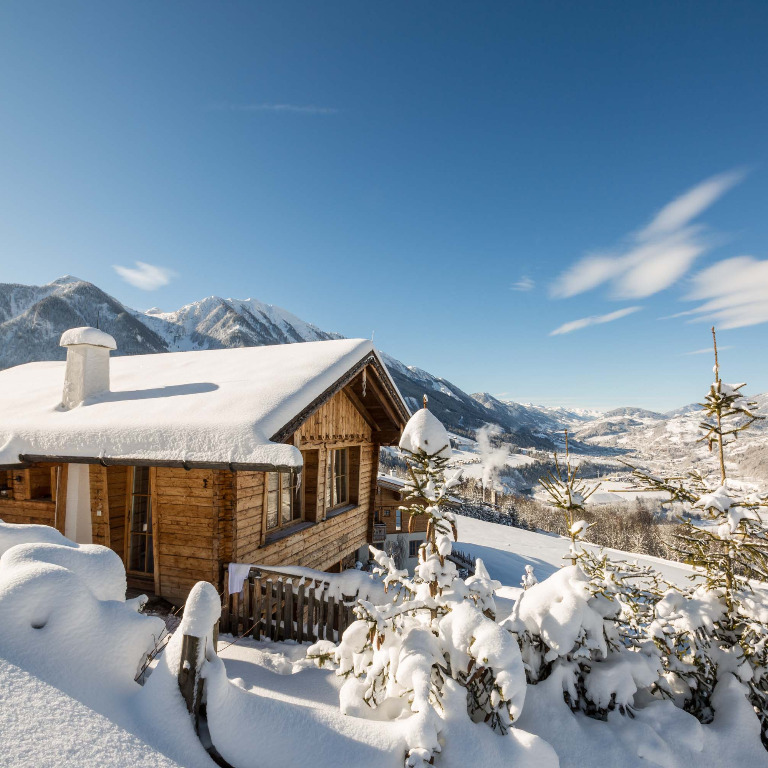 Chalet in Österreich im Salzburger Land im Winter mieten - Die schönsten Chalets direkt am Skilift